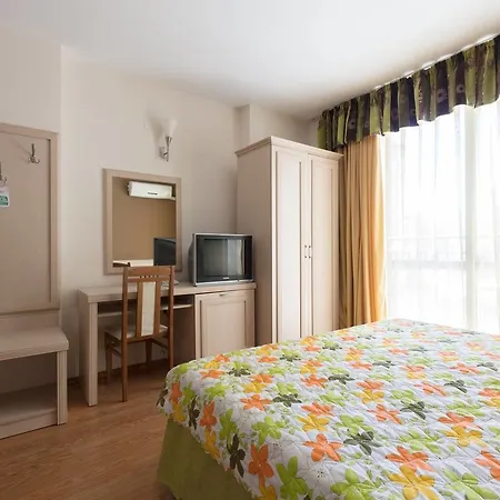 ❤quite & Cosy Studio With Balcony & Kitchen❤wt❤ Apartment Sunny Beach