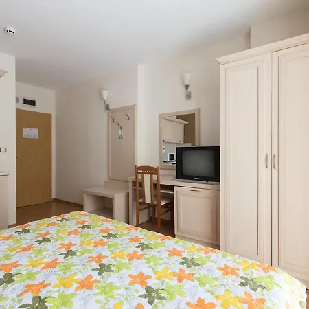 ❤quite & Cosy Studio With Balcony & Kitchen❤wt❤ Apartment Sunny Beach